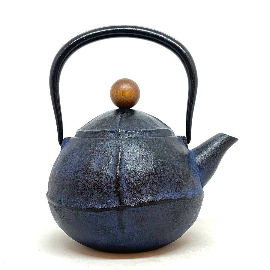 Tetsubin - Blue with Wood Lid Knob - 1L