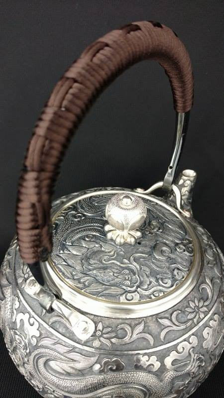 Kettle 990 grade Silver - Master Craftsman Made - SOLD