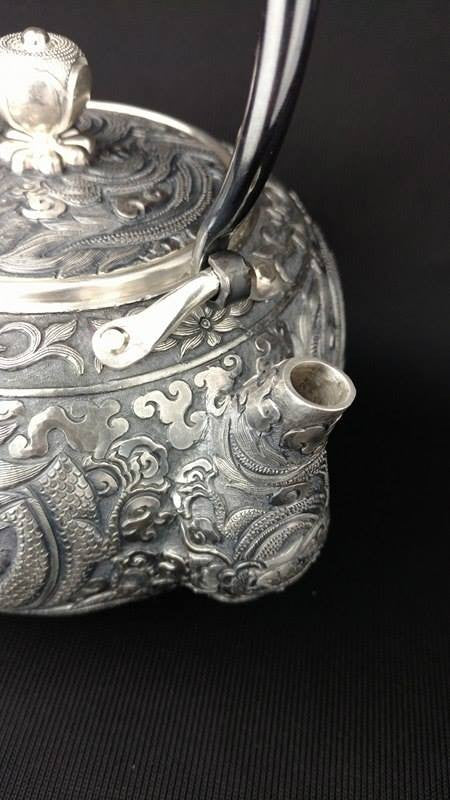 Kettle 990 grade Silver - Master Craftsman Made - SOLD